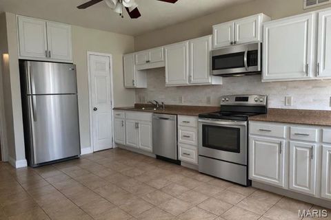 Tiny photo for 4916 Robert Avenue, St Louis, MO 63109 (MLS # 26026569)