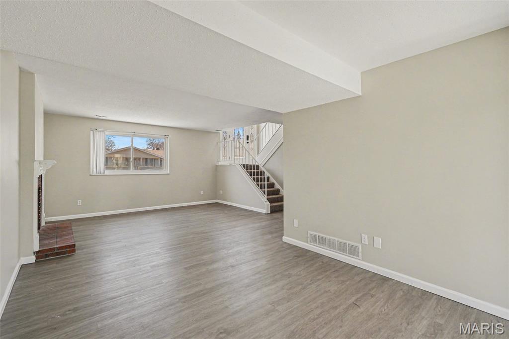 Fox Lake 4 - Residential