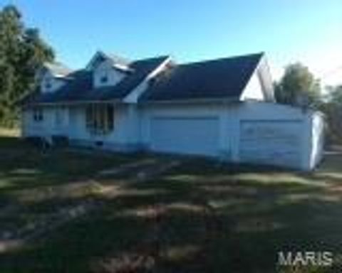 Tiny photo for 11 Missouri Lane, Bowling Green, MO 63334 (MLS # 25061503)