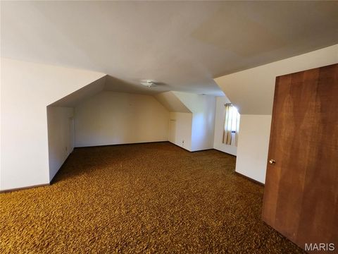 Tiny photo for 11 Missouri Lane, Bowling Green, MO 63334 (MLS # 25061503)