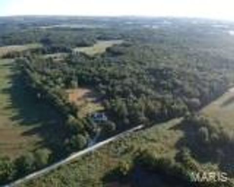 Tiny photo for 11 Missouri Lane, Bowling Green, MO 63334 (MLS # 25061503)