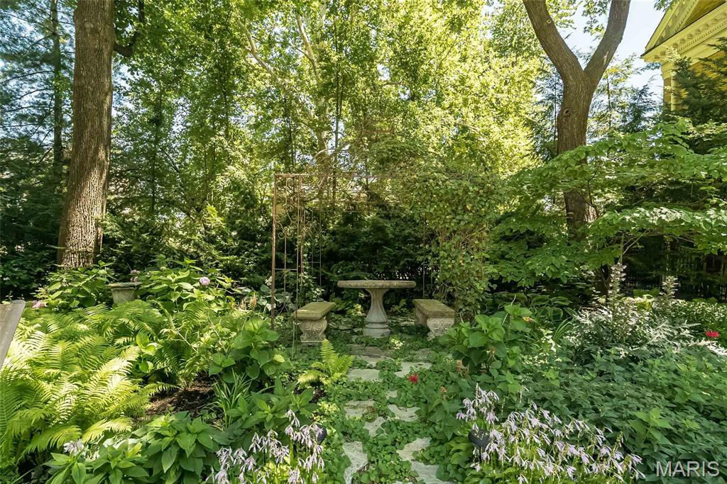 Fullertons Place Add - Residential