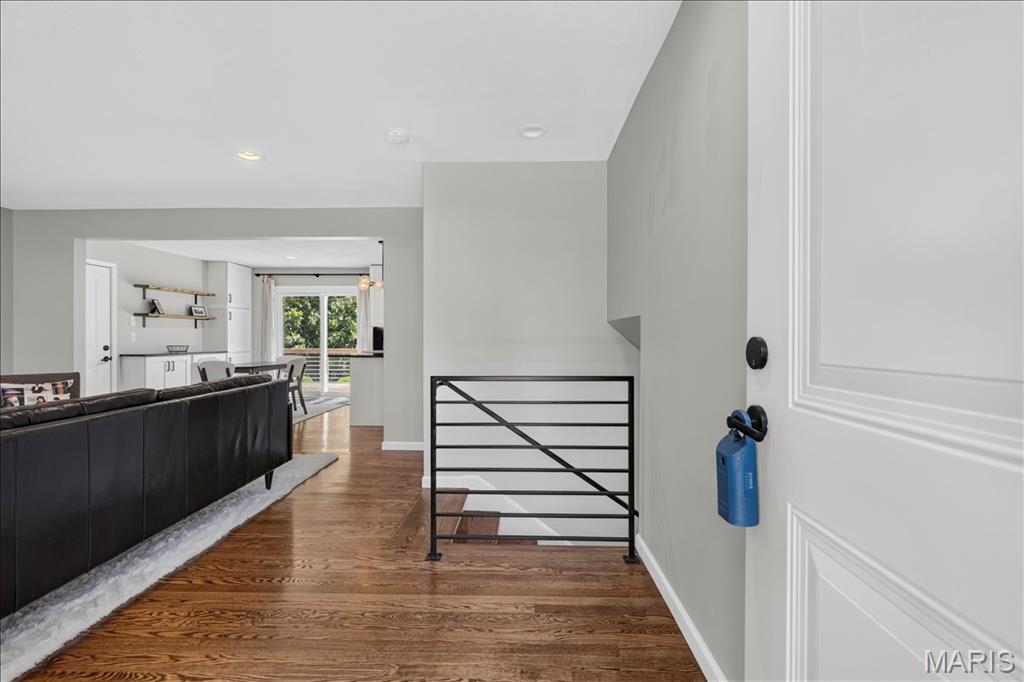 569 Saint Joseph Street