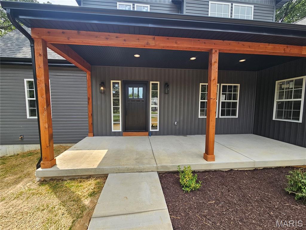 229 Victor Court