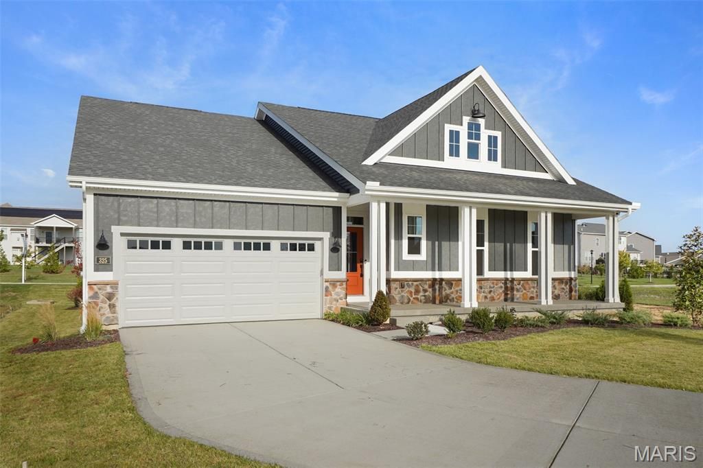 Photo of 325 Kingsbarns Court, Dardenne Prairie, MO 63368 (MLS # 25070733)