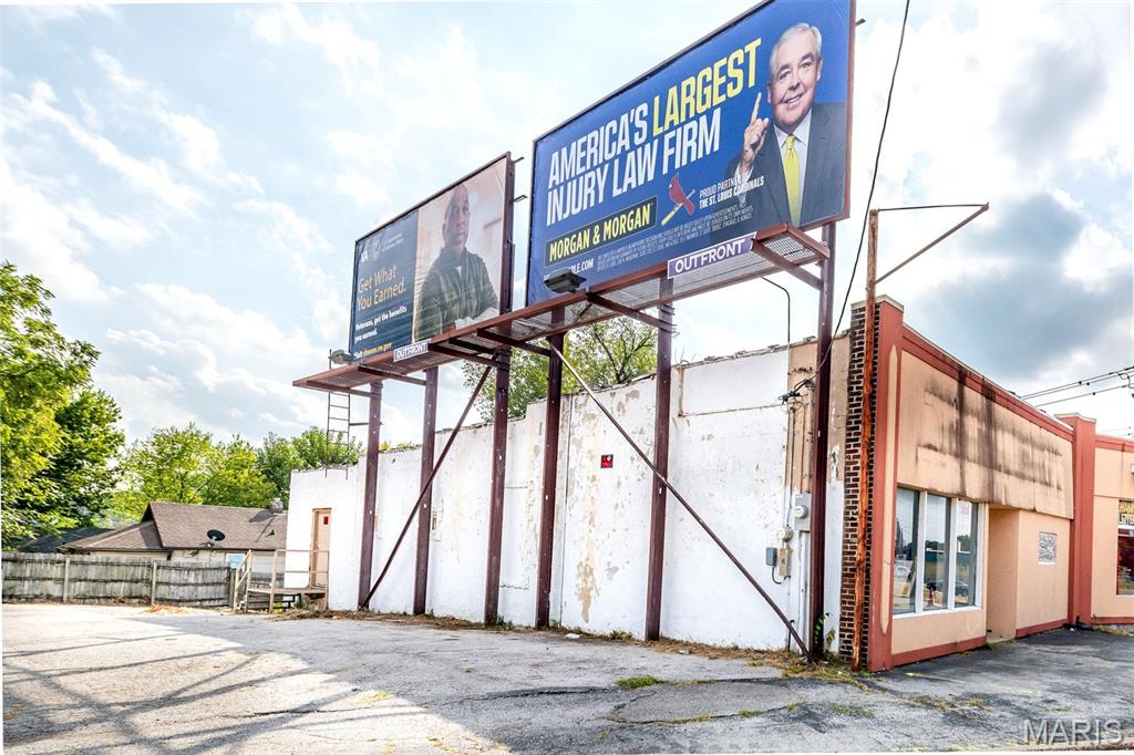 Acmar Place - Commercial Sale