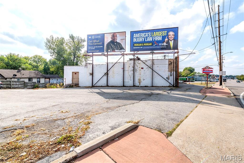 Acmar Place - Commercial Sale