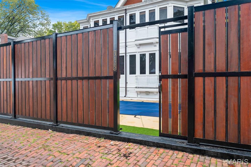 Compton Hill Add - Residential