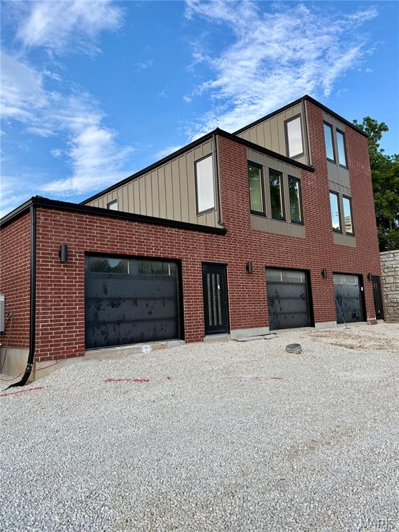 1017 River Bluff Drive