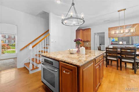 Tiny photo for 16611 Highland Summit Drive, Ballwin, MO 63011 (MLS # 26041591)