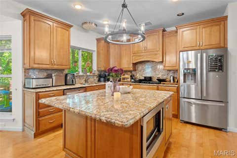 Tiny photo for 16611 Highland Summit Drive, Ballwin, MO 63011 (MLS # 26041591)