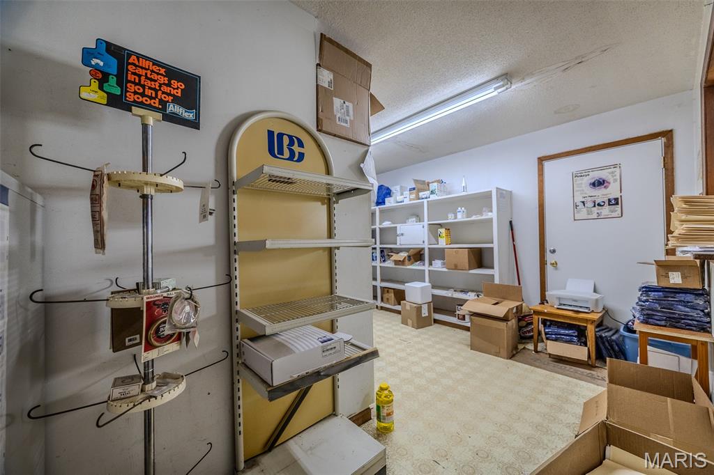 none - Commercial Sale