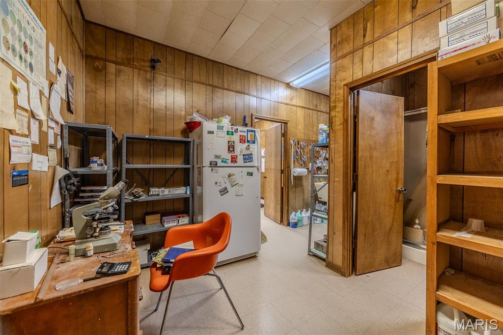 none - Commercial Sale