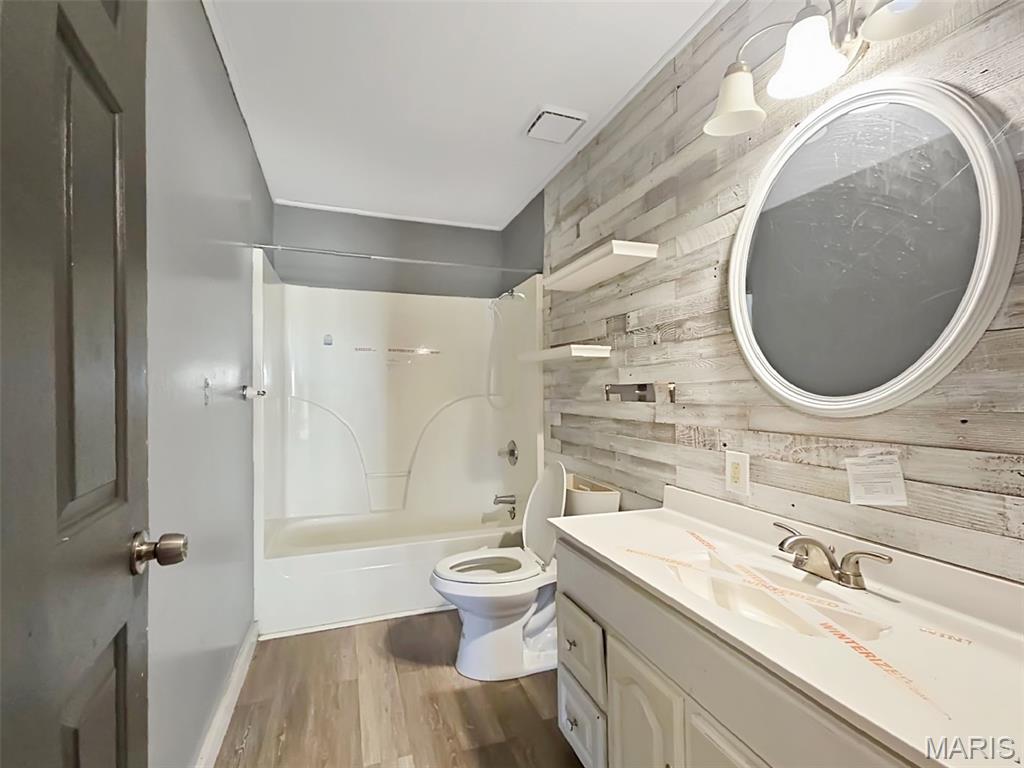 Clevlen & Foleys Sub - Residential