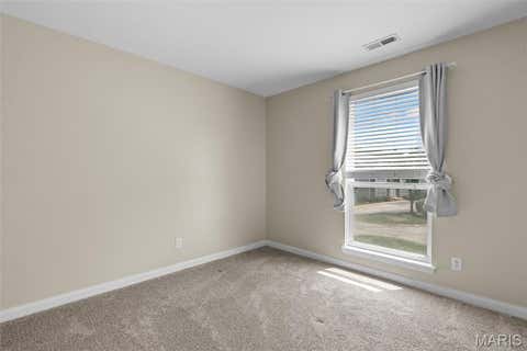 Tiny photo for 1323 Holgate Drive #B, Ballwin, MO 63021 (MLS # 26049970)