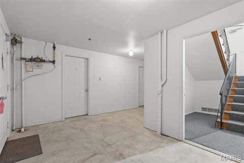 Tiny photo for 1323 Holgate Drive #B, Ballwin, MO 63021 (MLS # 26049970)