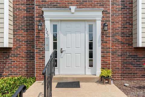 Tiny photo for 1323 Holgate Drive #B, Ballwin, MO 63021 (MLS # 26049970)