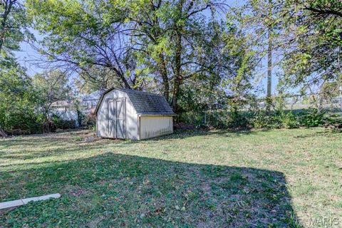 Tiny photo for 1481 Werremeyer Place, Creve Coeur, MO 63132 (MLS # 25070018)