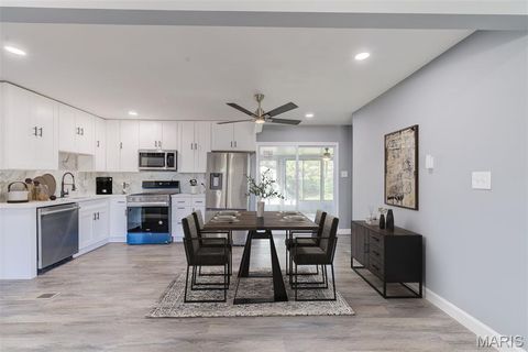 Tiny photo for 1481 Werremeyer Place, Creve Coeur, MO 63132 (MLS # 25070018)