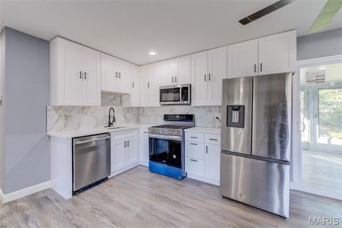 Tiny photo for 1481 Werremeyer Place, Creve Coeur, MO 63132 (MLS # 25070018)