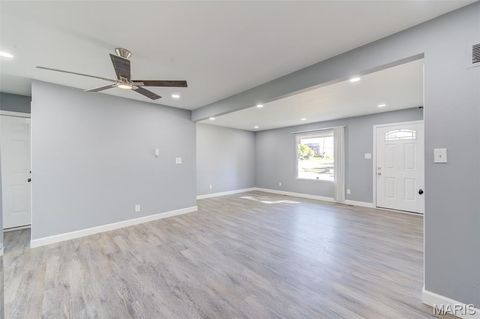 Tiny photo for 1481 Werremeyer Place, Creve Coeur, MO 63132 (MLS # 25070018)