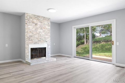 Tiny photo for 815 Ariege Drive, Creve Coeur, MO 63141 (MLS # 25053560)