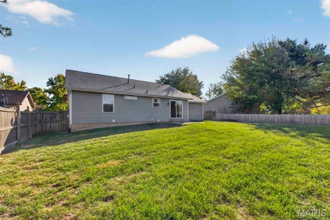 Tiny photo for 2 Bald Hill Court, St Peters, MO 63304 (MLS # 26068767)