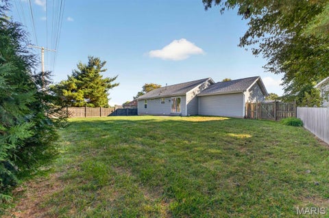 Tiny photo for 2 Bald Hill Court, St Peters, MO 63304 (MLS # 26068767)
