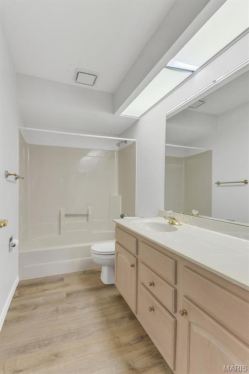 Kenrick Parke Condo Ph Six - Residential