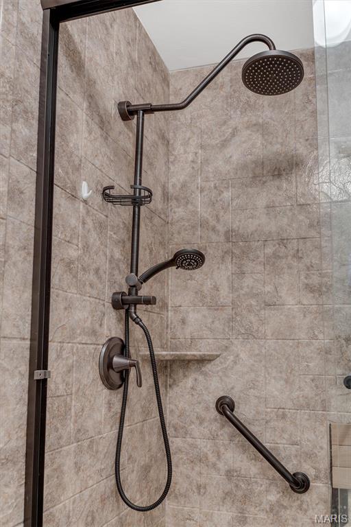 Kenrick Parke Condo Ph Six - Residential