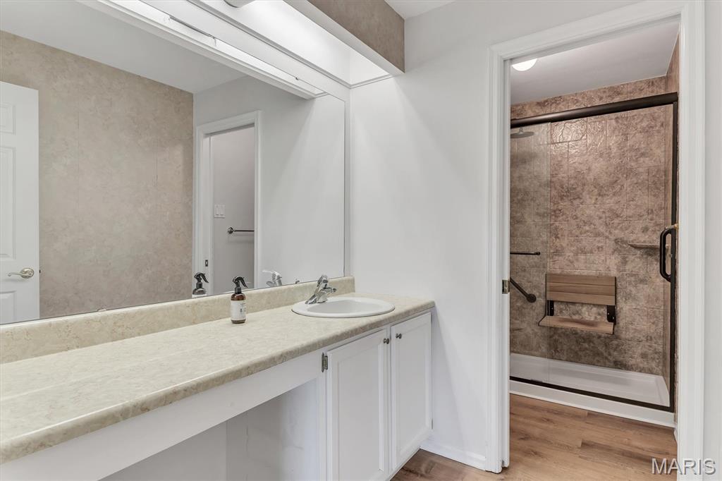Kenrick Parke Condo Ph Six - Residential