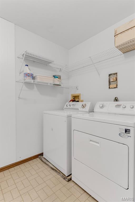 Kenrick Parke Condo Ph Six - Residential