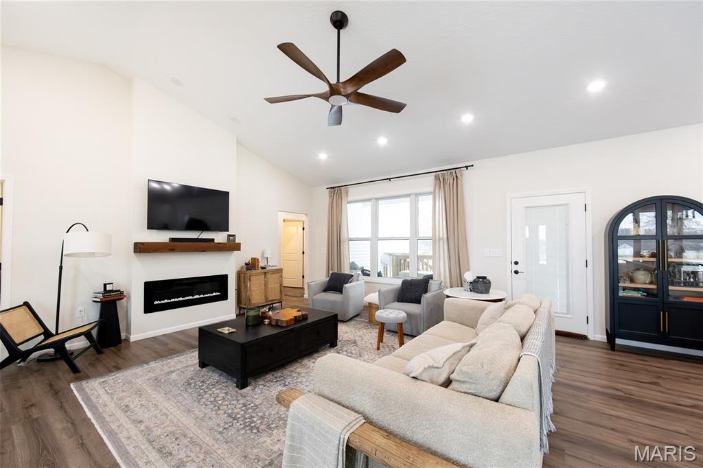 Country Trace Sub - Residential