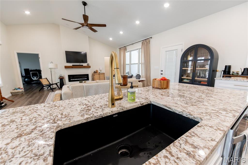 Country Trace Sub - Residential