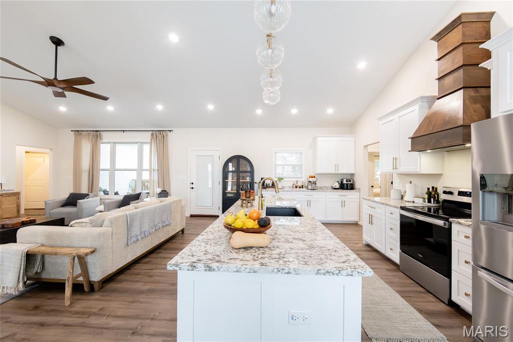 Country Trace Sub - Residential