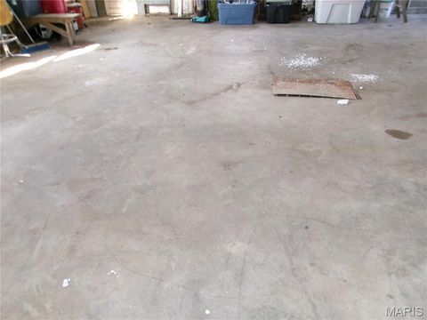 Tiny photo for 1106 W Centennial, Bowling Green, MO 63334 (MLS # 26003170)