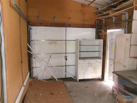 Tiny photo for 1106 W Centennial, Bowling Green, MO 63334 (MLS # 26003170)