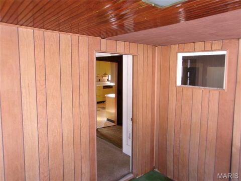 Tiny photo for 1106 W Centennial, Bowling Green, MO 63334 (MLS # 26003170)