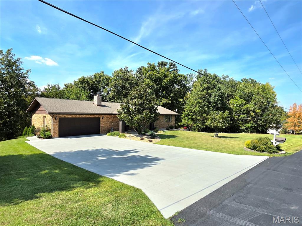 559 Parmentier Estates Drive