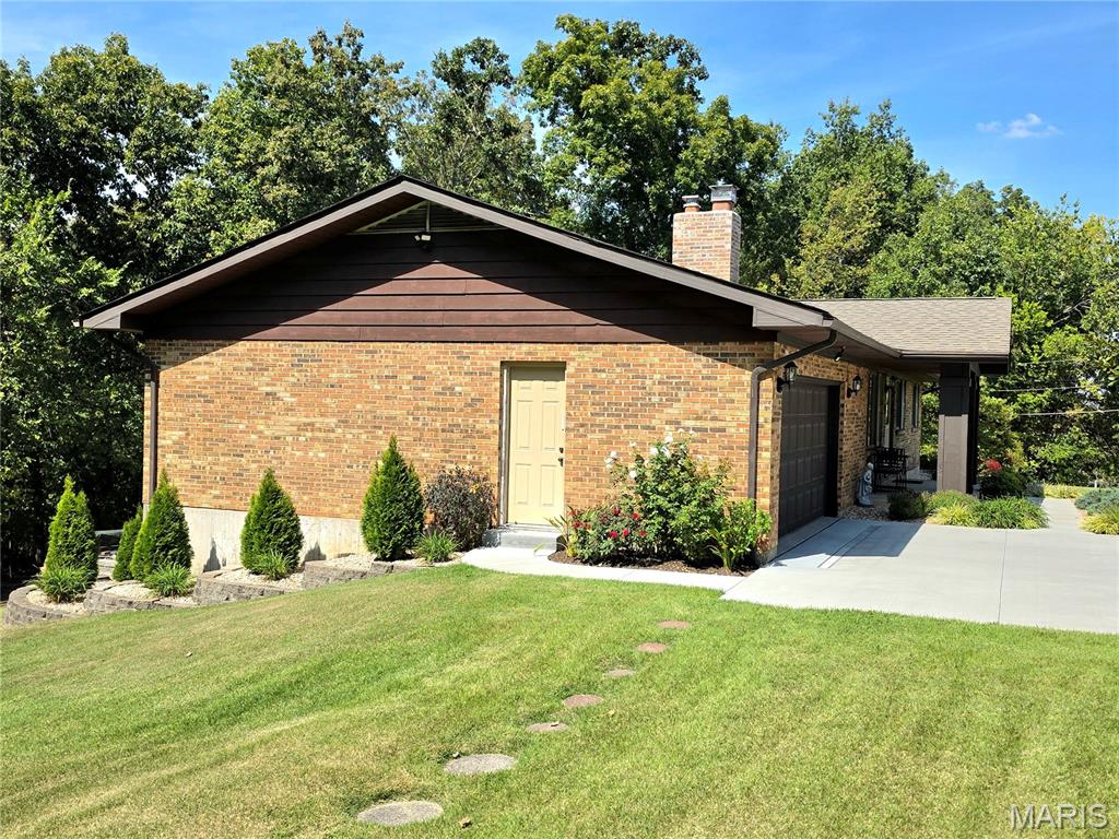 559 Parmentier Estates Drive