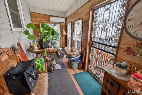 Tiny photo for 303 Dorothy Street, Sikeston, MO 63801 (MLS # 26018985)