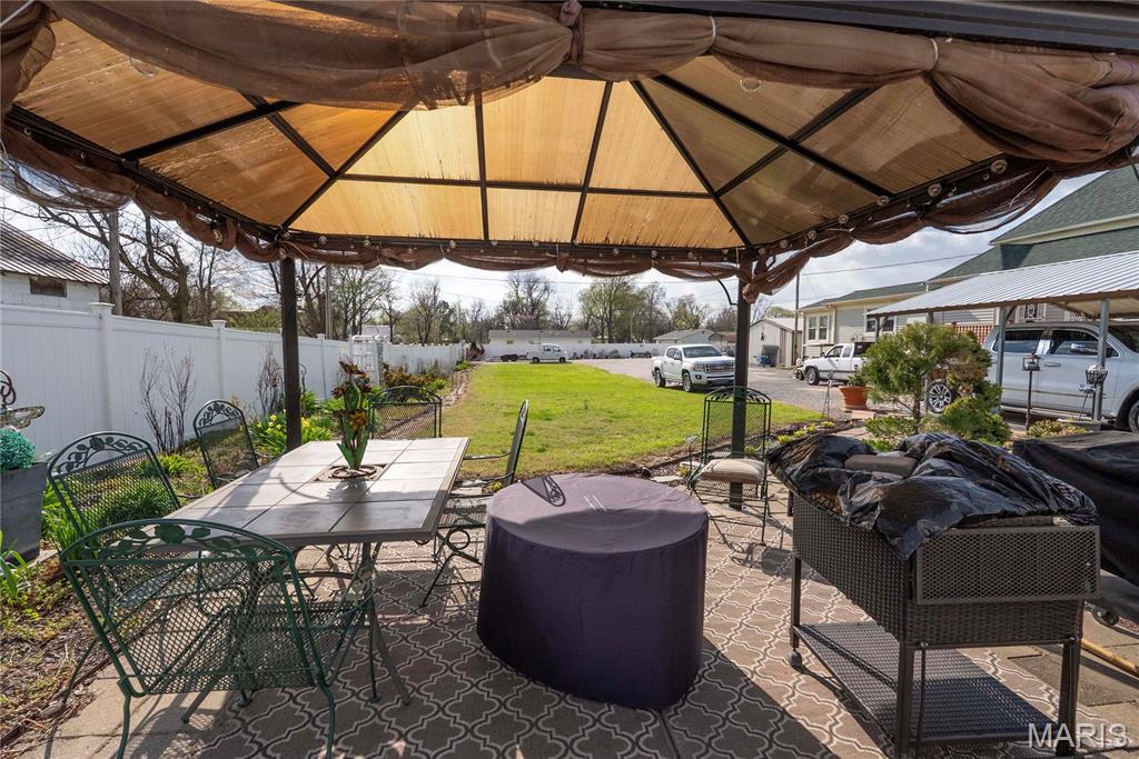 McCoy & Tanner 8th Add - Residential