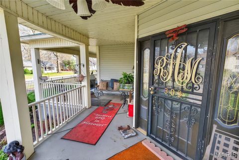 Tiny photo for 303 Dorothy Street, Sikeston, MO 63801 (MLS # 26018985)
