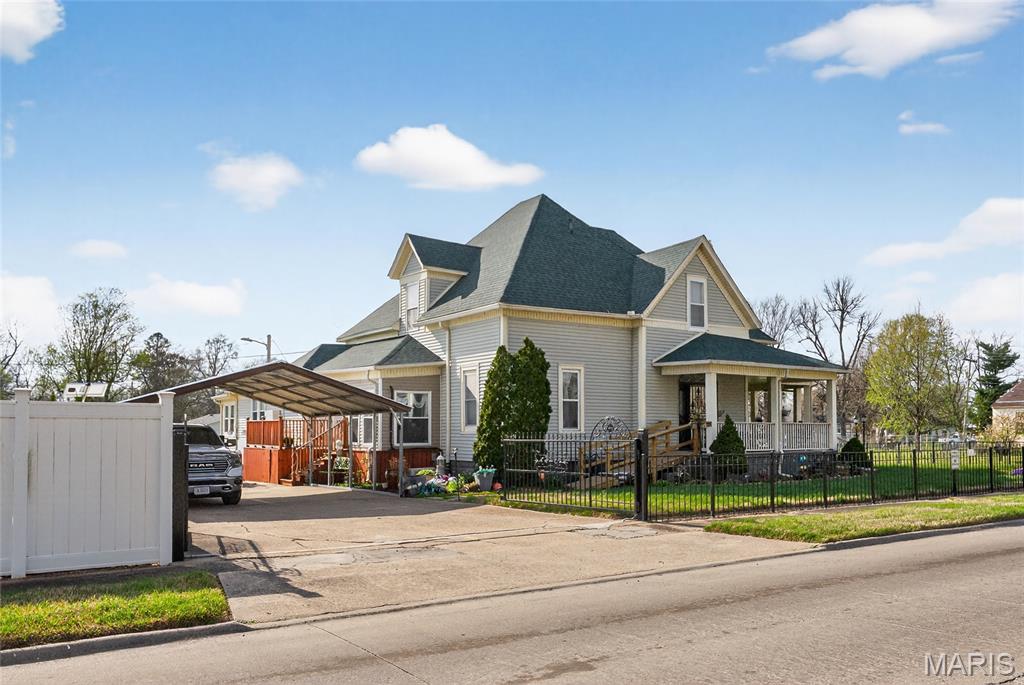 McCoy & Tanner 8th Add - Residential