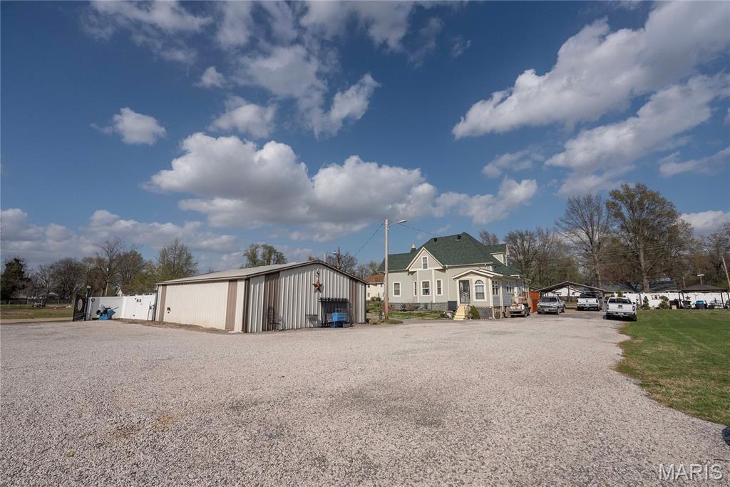 McCoy & Tanner 8th Add - Residential