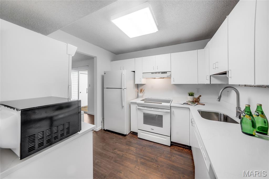 Brentwood Forest Condo Ph Seven - Residential