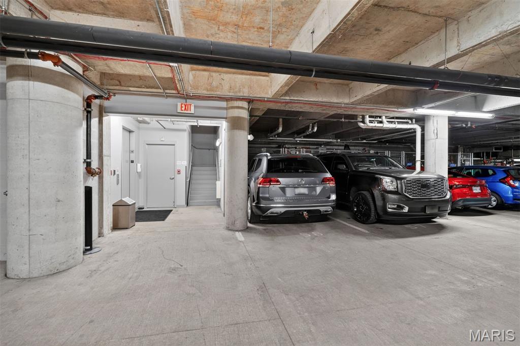 4545 Lindell Blvd - Residential