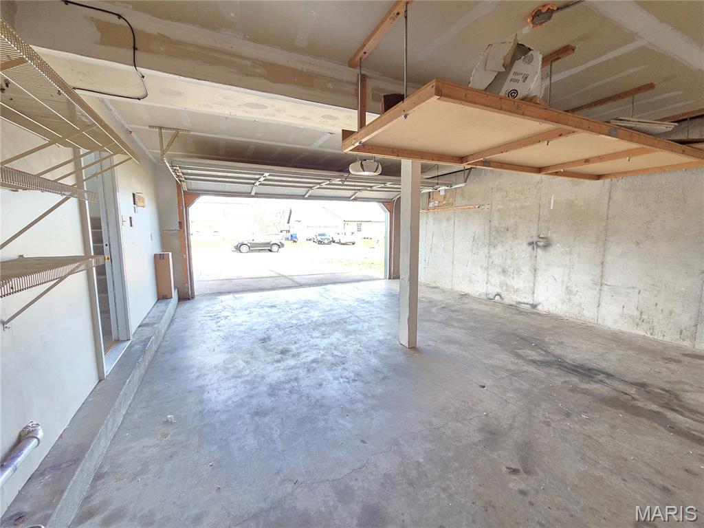 Valley Oaks 02 - Residential