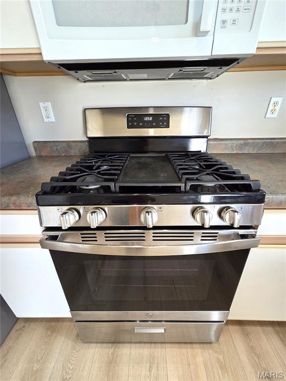 Valley Oaks 02 - Residential