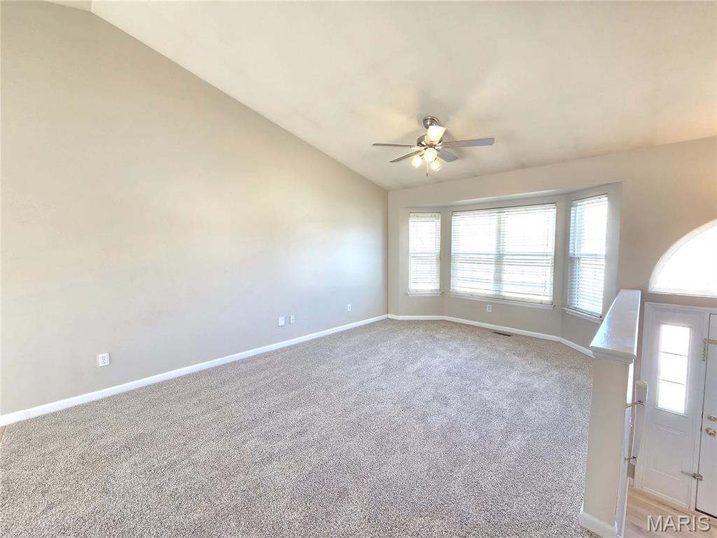 Valley Oaks 02 - Residential